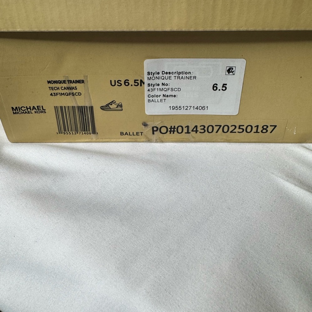 Michael Kors Monique Trainer Ballet Pink Sneakers Gold Trim NIB 6.5 - Picture 10 of 14